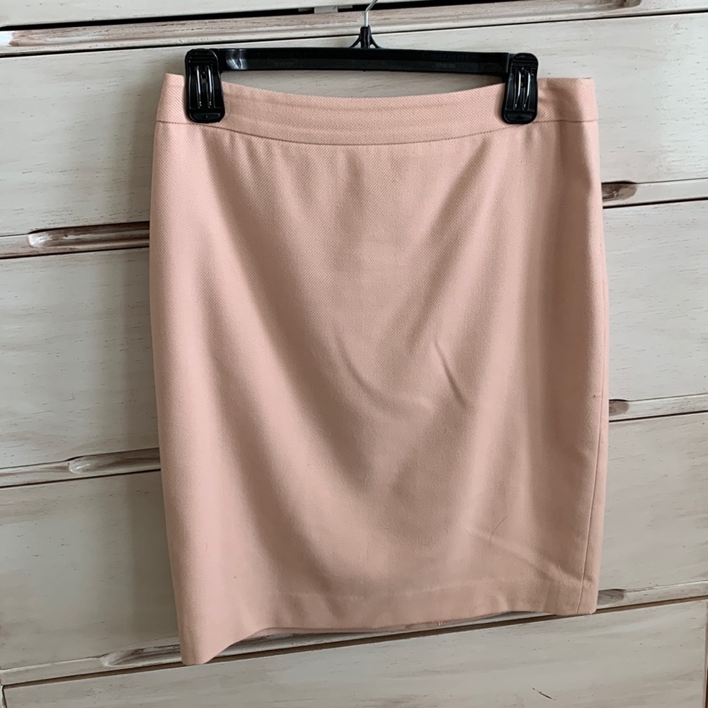 Banana Republic, baby pink pencil skirt.